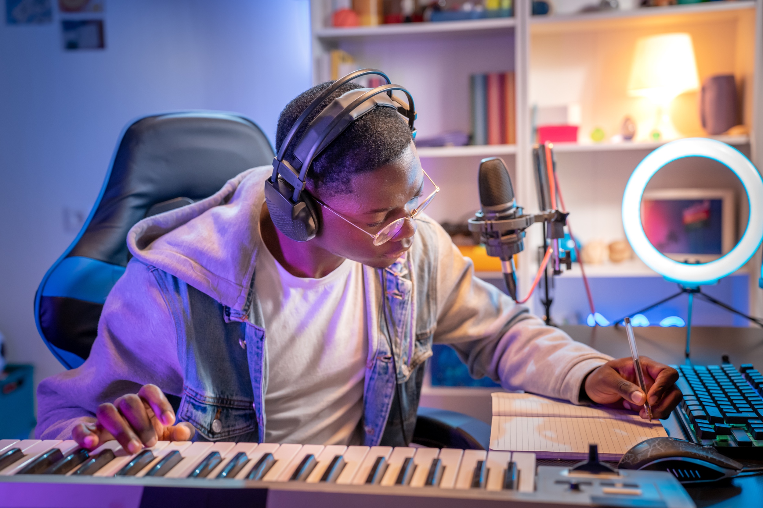 Music Marketing Tips: Creative Tactics That Actually Work
