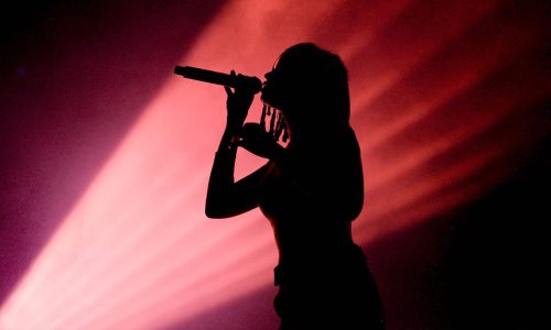 get your first 1000 fans as a musician building a loyal audience online