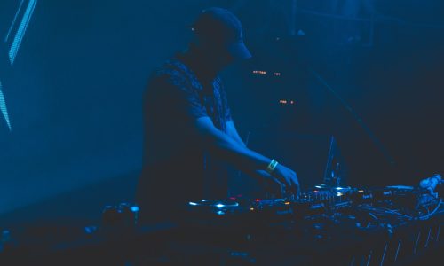 Big artists investing in music startups like Splice and BeatBread
